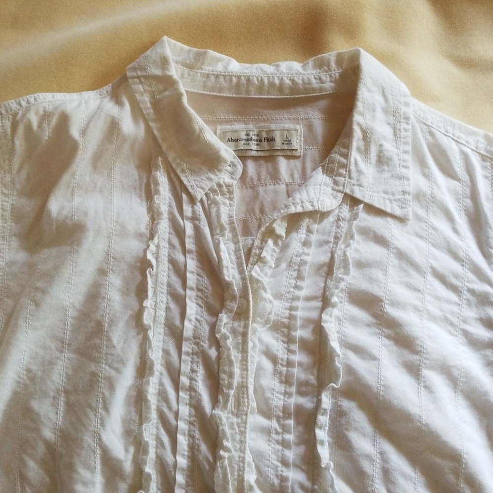 Button down, 100% cotton white ruffle